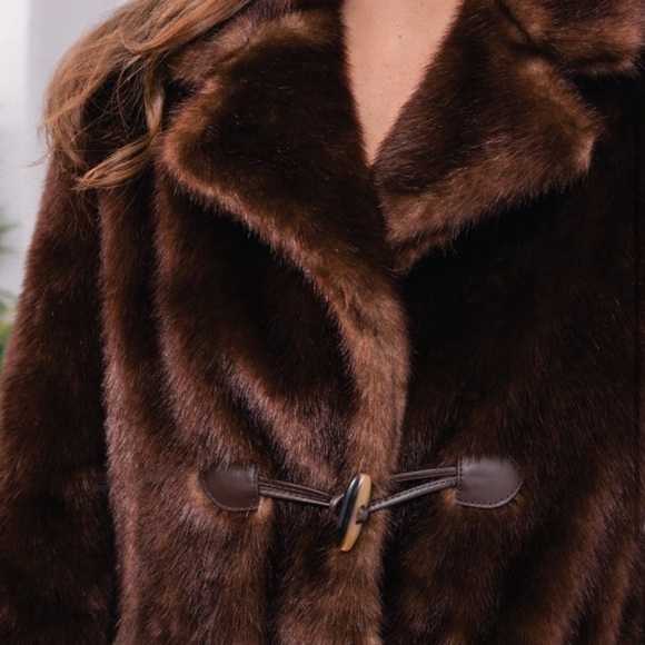 NWT Gal Meets Glam Faye Coat size L - Picture 2 of 5